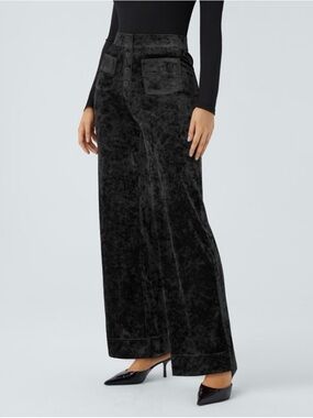 NWT Halara Black High Waisted Pockets Straight Leg Velvet Casual Pants